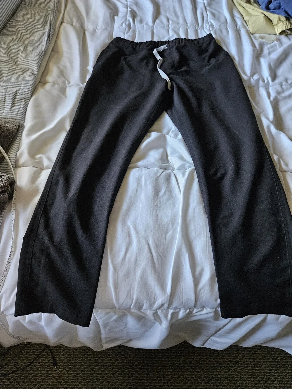 FIGS Men's Pisco Straight-Leg Scrub Pants- Size S - PO 3979